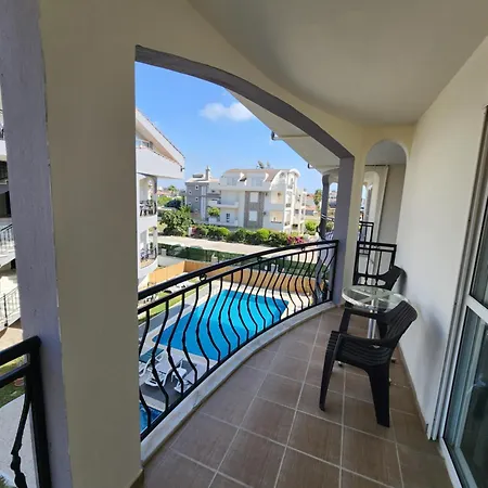 Circle Apartament Side