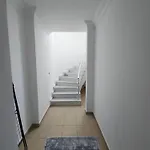 Apartman Circle
