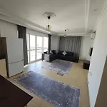 Circle Apartman Side