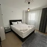 Circle Apartament Side
